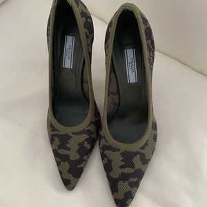 Prada Knit Pumps, camouflage!